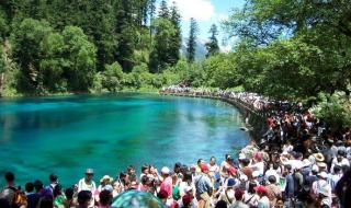 去九寨沟住宿在哪里比较好