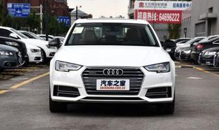 奔驰C级快要跌破20万了 奔驰C级快要跌破20万了