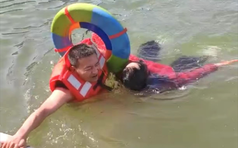 溺水救援(溺水救援视频)